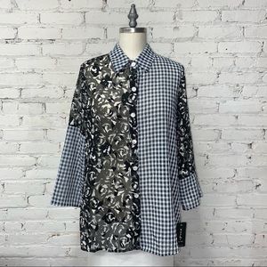 2428 Yushi Split Button-Down Tunic - Black/White